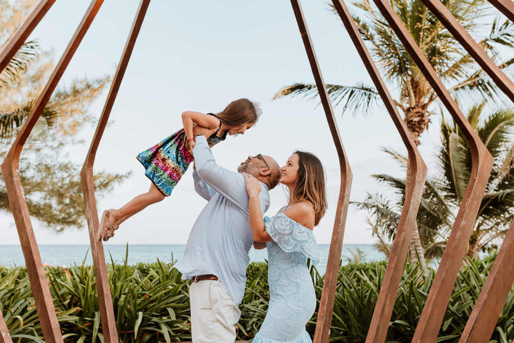 azul-fives-family-portrait-Agrawal-0006